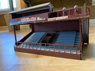 Aurora Model Motoring - Ho Scale - Vintage - Grandstand Building (assembled)