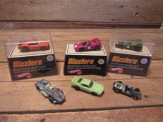 Vintage 1969 Hot Wheels Red Lines Sizzlers Cars With Display Cases - Parts