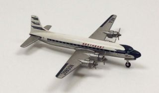 Aeroclassics Northeast Airlines Douglas Dc - 6 1/400 Scale Diecast Model