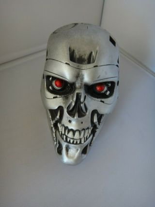 Terminator Genesis T - 800 Endoskeleton Plastic Skull Bust 3.  5 "
