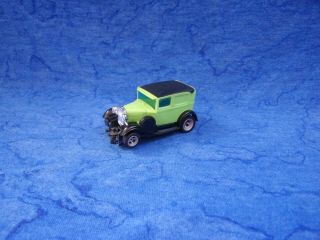 $1 - 7 Day Aurora Afx Lime Green Model A Ford Panel 4 Gear Specialty Ho Slot Car