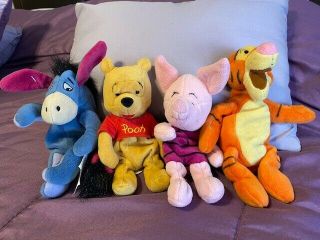 1998 Winnie The Pooh & Friends Tigger Piglet Eeyore Plush Beanie Disney