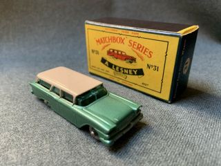 Vintage Matchbox Lesney No.  31b Ford Customline Station Wagon Type C Box