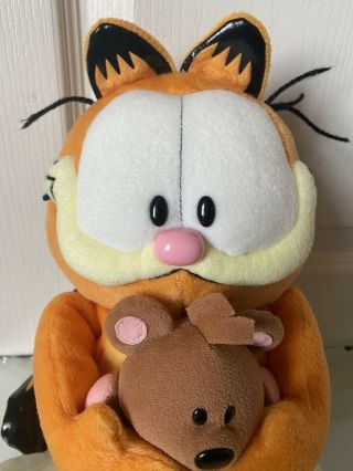 Slightly Ty Garfield Holding Pooky " Best Friends Forever " Rare