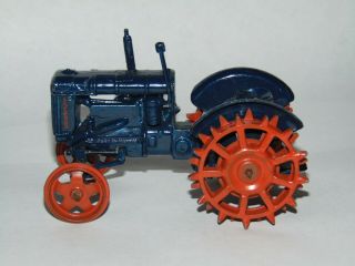 Vintage Britains Fordson Major Tractor 127f With Spudded Metal Wheels 1948