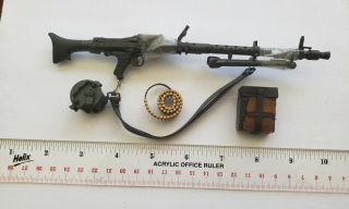 Dragon Models 1/6 Scale Wwii German Mg - 42 With Accessories, .