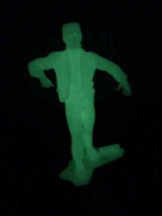 Vintage Universal Monsters Frankenstein Glow In The Dark Figure Statue 1990