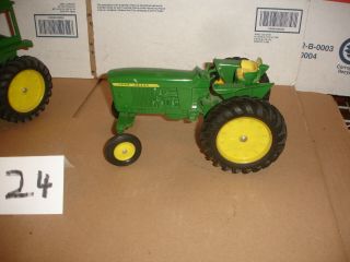 1/16 John Deere 4020 Wide Front Toy Tractor