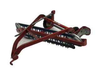 1/16 Tru - Scale Red Side Delivery Hay Rake Tractor Implement By Carter