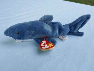 Crunch Shark 4130 Ty Beanie Baby 1996 Pvc Pellets Tag Error