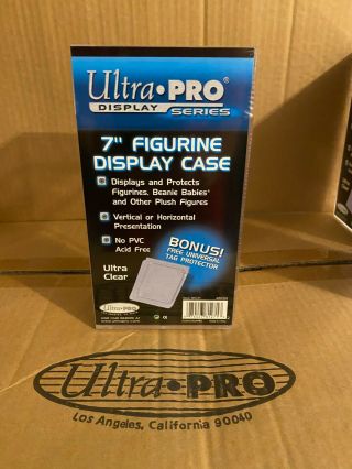 4 - 7 " Figurine " Ultra Pro " Display Cases,  7 " X4 " X4 "