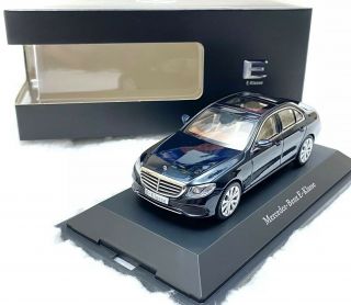 Mercedes - Benz E - Class Exclusive - Collector 