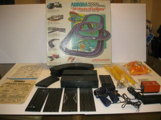 Vintage Aurora Model Motoring Race Set Box & Accessories
