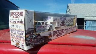 Diecast 1/24 Scale Brickyard 400 Racing Champions Set Pickup And Trailer.