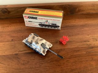 Corgi Toys 905 Su100 Russian Tank Destroyer Die - Cast W/shells & Box