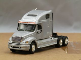 Dcp Silver Freightliner Columbia Sleeper Tractor 1/64 No Box