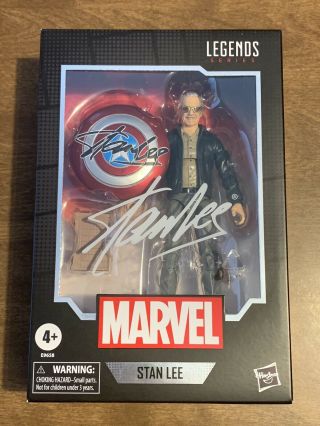 Marvel Legends Stan Lee With Captain America Shield - Hasbro - Mcu Avengers