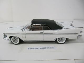 1961 Imperial Crown Signature Series 1:18 Scale