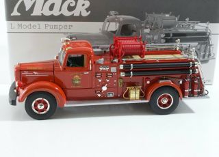 Mack L Model Pumper Fire Truck Volunteer Fire Dept.  First Gear 1:34 19 - 3191