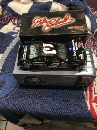 Dale Earnhardt Sr 3 Gm Goodwrench Action 1:24 Scale 2003 Bank W/key 1 Of 15360