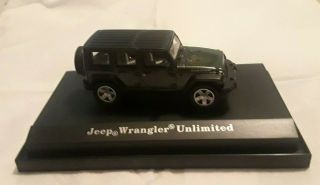Atlas Masterpiece Jeep Wrangler Unlimited 4 - Door Rubicon.  1/87 Charcoal Grey