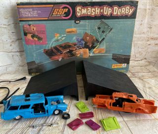 Vintage 1970’s Kenner Ssp Smash Up Derby Crash W/original Box L@@k