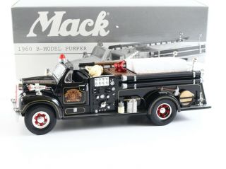 1960 Mack B - Model Pumper Fire Truck Mt.  Horeb Fire Dept.  First Gear 1:34 19 - 2289