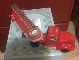 Vintage Tootsietoy Red Fire Truck With Ladder Toy Diecast Made In The U.  S.  A.