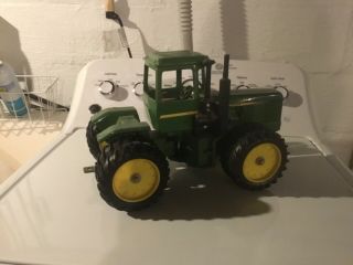 Vintage Ertl 1/16 JOHN DEERE Toy Farm Tractor 5508 4WD 2