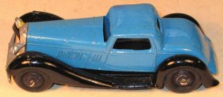 Dinky Toys No 36b Bentley In Mid Blue & Black 1947 - 50.  Good
