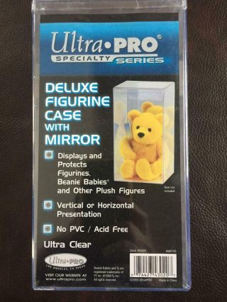 Ultra Pro Deluxe Figurine Display Case With Mirror 8.  25x4x4 Fits 7 Inch Item