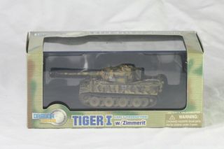 Dragon Armor 60108,  1/72 Tiger I Early Production With Zimmerit,  Germany 1945