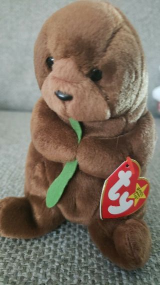 Ty Beanie Baby - Seaweed The Otter - With Tags.