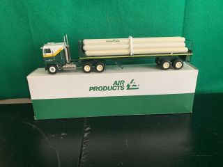 Vintage Conrad Freightliner Air Products 1:50 Scale Die Cast Semi Truck