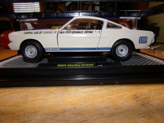 1/24 1965 Gt350 Carroll Shelby School Of High Performance Driving Diecast