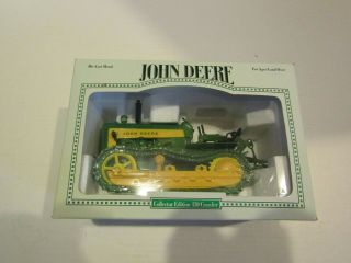 Ertl Farm Construction Toy 1:16 Scale John Deere 430 Crawler Dozer