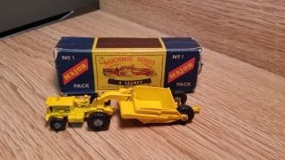 Lesney Matchbox Major Pack M - 1 Caterpillar Earth Mover Boxed
