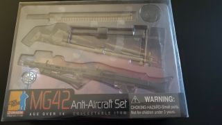 Dragon Models Cyber Hobby Exclusive 1:6 Scale MG42 Accessory Set TRANSPARENT 2