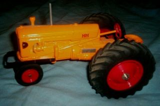 Special Edition 1997 Louisville Farm Show Mm Minneapolis Moline Puller Tractor