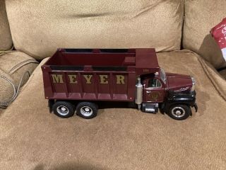 1/25 Scale Ray Meyers Dump Truck First Gear
