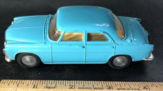 Vintage 1/42 Triang Spot - On Rover 3 Litre 157 Sl Battery Die Cast Car Light Blue