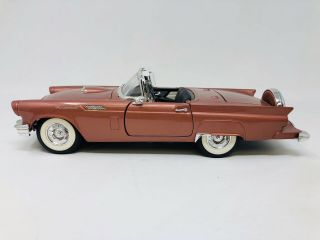 Road Signature 1:18 1955 Ford T Bird W/ Red Roof Die - Cast Red 92068 Fw20
