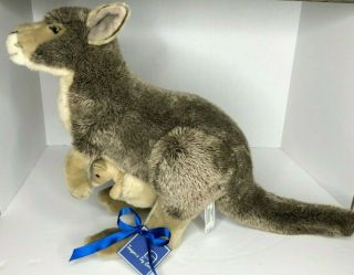 FAO Schwarz Kangaroo & Baby Joey 26 
