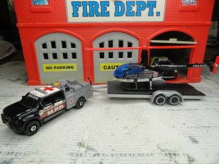 Matchbox Fire Ford F - 550 Police & Helicopter Urban Search & Rescue Custom Set