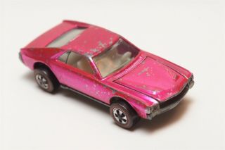 A09 Vintage Mattel Hot Wheels Redline 1969 Hot Pink Custom AMX 2