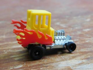 Vintage Mattel Hot Wheels Zowees Redline Rare Light My Fire