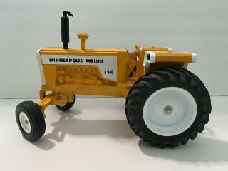 Minneapolis - Moline G940 Tractor 1/16 Scale Collector Edition 1993 Oklahoma Farm