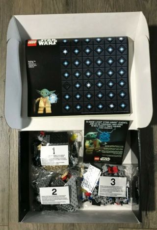 Lego Star Wars Yoda Holocron Chamber - From 2013 Nytf Sdcc Toy Fair