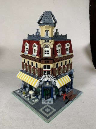 Lego 10182 Cafe Corner Hotel