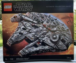 Lego Star Wars Millennium Falcon 75192 Ultimate Collectors Series Set